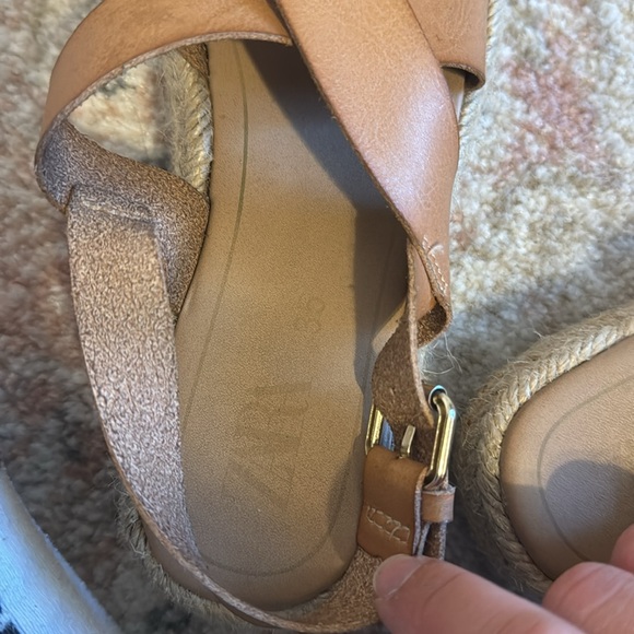 Zara kids Sandals - Used - Size 35 - Picture 5 of 5